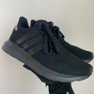 Addias Black Sneakers